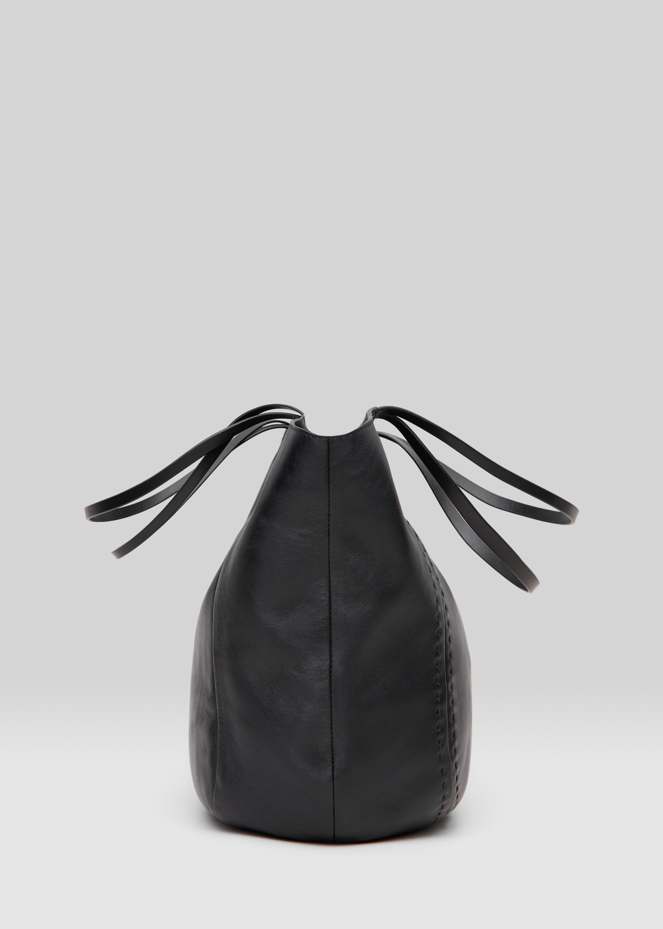 Tote Tasche in Schwarz - Charlotte