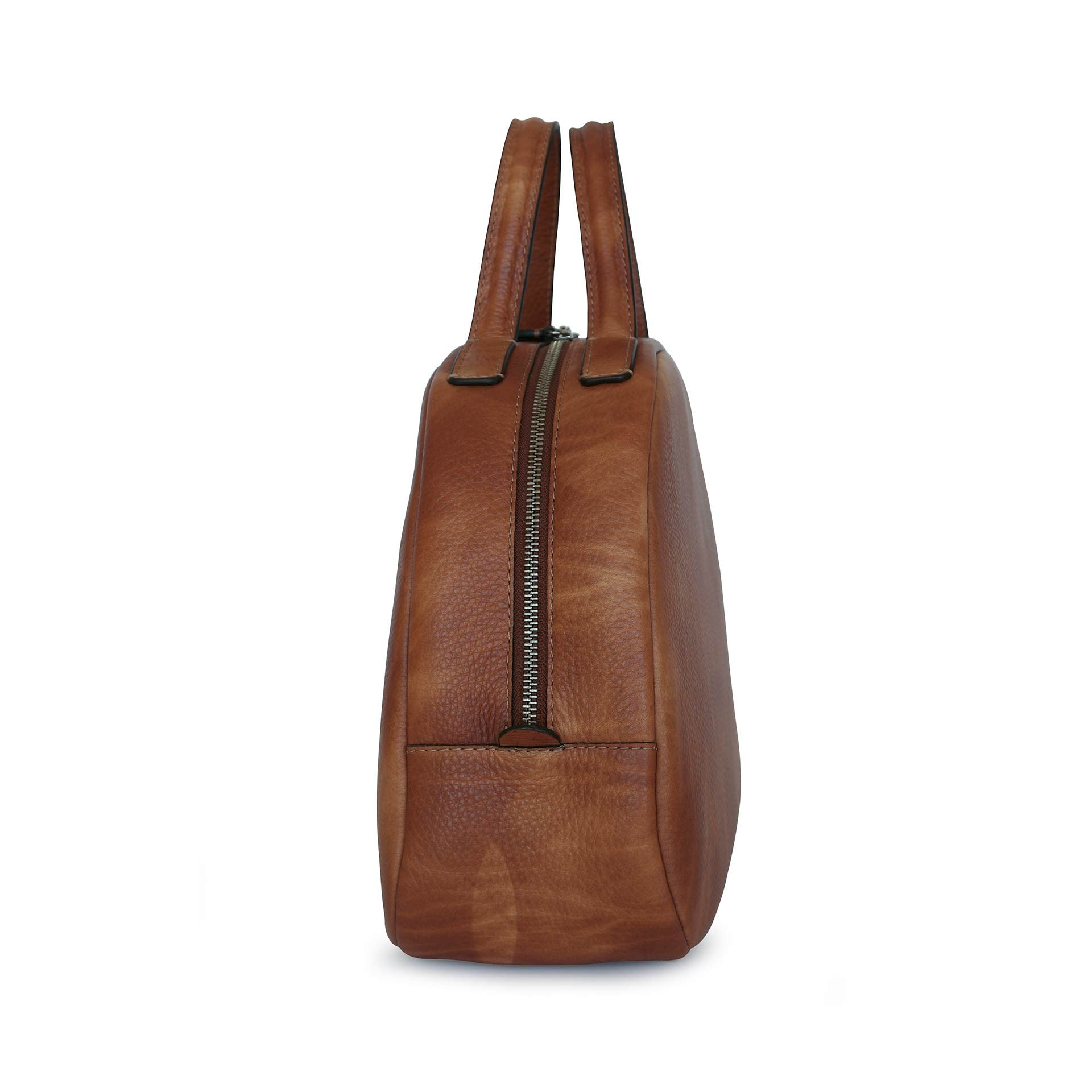 Brown handbag. Nice in touch and very spacious bag Philini. Coniac color that fits to any outfit. 
